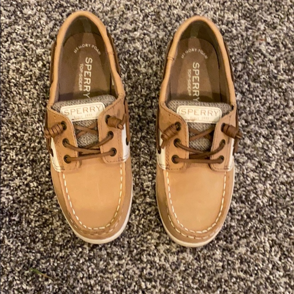 brand NEW Sperry